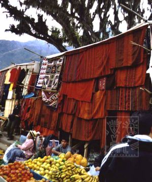 c48-10. Pisac Market 2 H wm.jpg